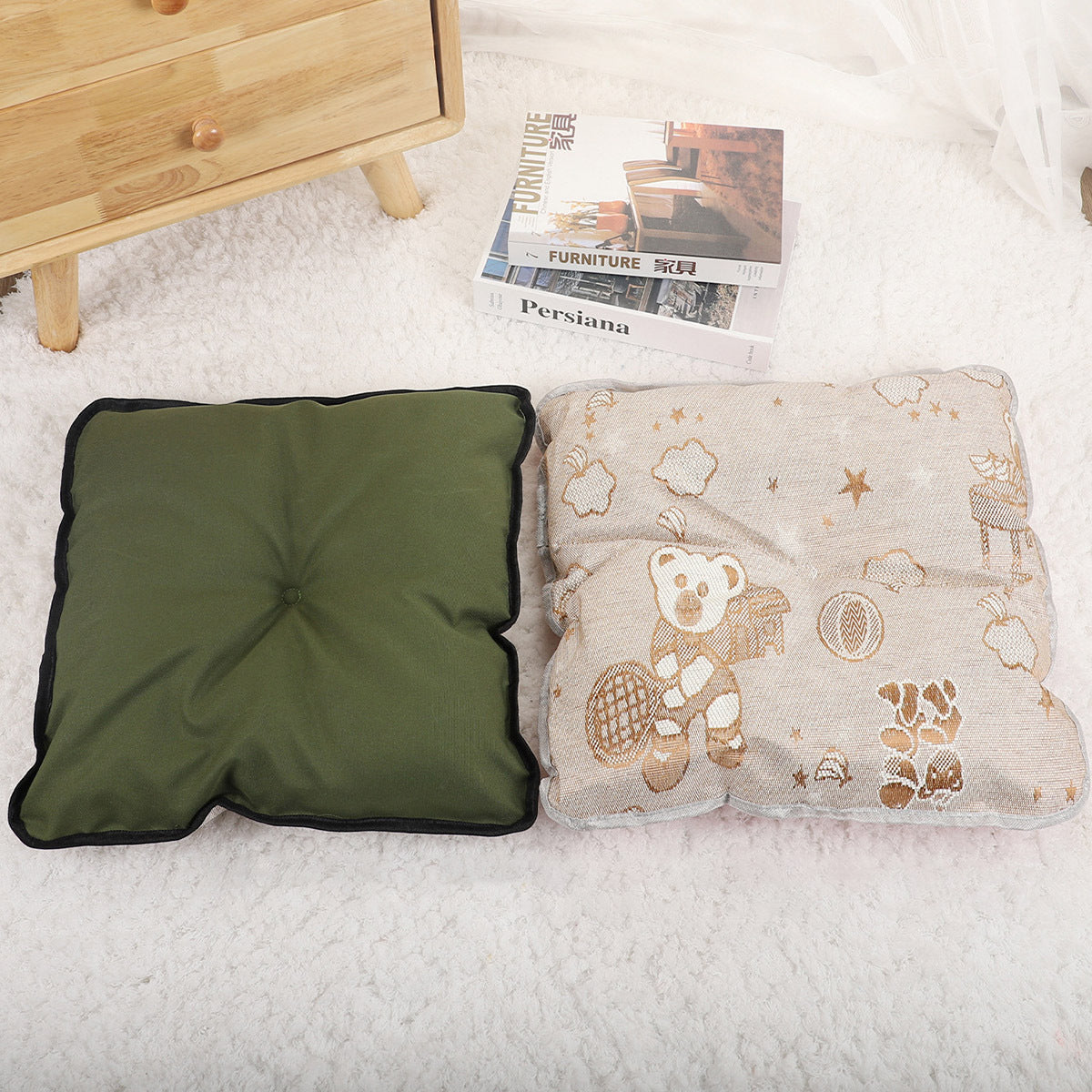 Cozy Foldable Pet Tent Bed – Breathable Cat and Small Dog Cave with Removable Non-Slip Cushion, Ideal for Indoor and Outdoor Use