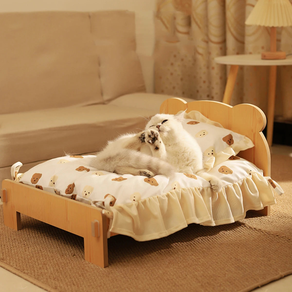 Wooden Cat and Dog Bed with Teddy Bear Pattern – Petjoy