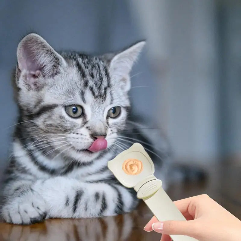 Cat Strip Squeeze Spoon – Reusable Lickable Treat Dispenser for Wet Cat Food, Portable BPA-Free Feeder with Ergonomic Design